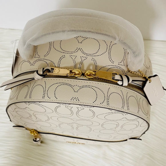 New💃Coach Jordyn Backpack In Signature Leather - Picture 5 of 12